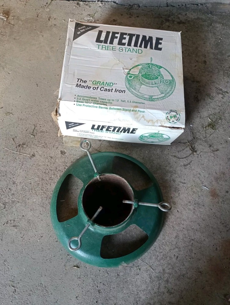 Lifetime Cast Iron Christmas Tree Stand 