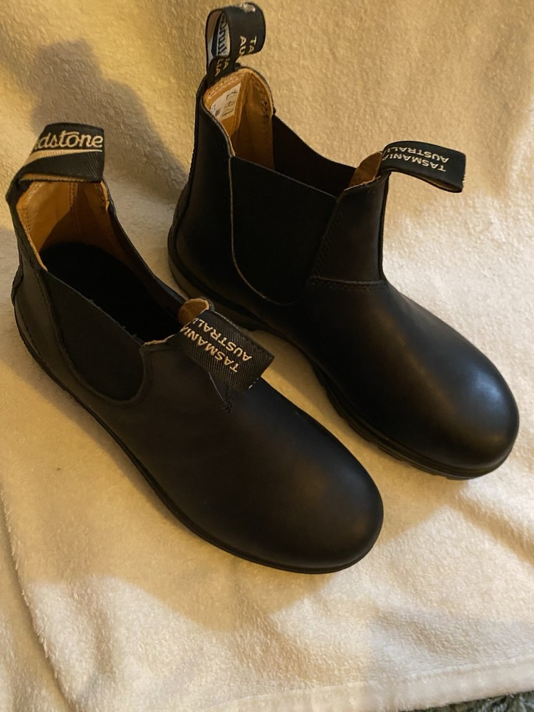 Men's Blundstone Size 7.5 Boots