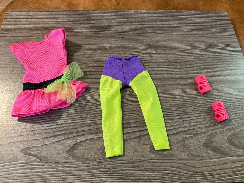 Mattel Barbie Doll Clothes Top Shirt Capris Pants Shoes Outfit Set Lot
