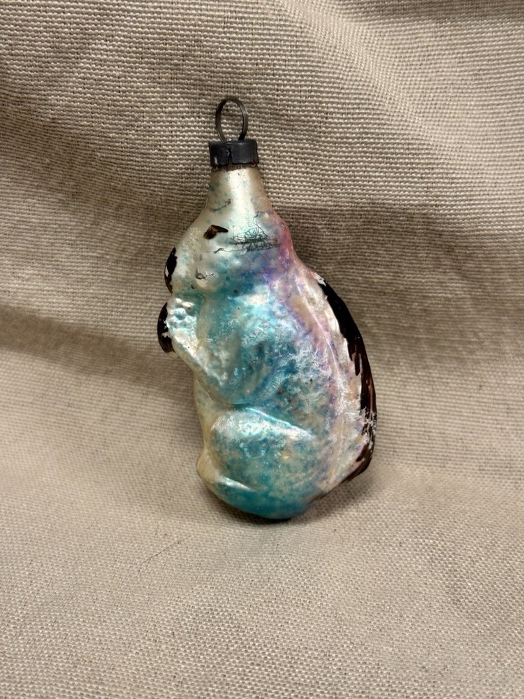 VINTAGE CHRISTMAS GERMAN (ATTR.) MERCURY GLASS FIGURAL SQUIRREL ORNAMENT