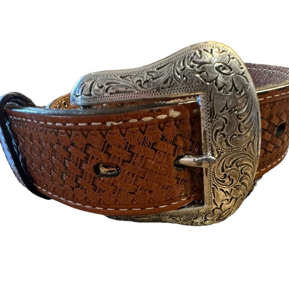 Nocona Adult Size 32 Leather belt w/Blue Stones and Calfhair Trim Silver Buckle
