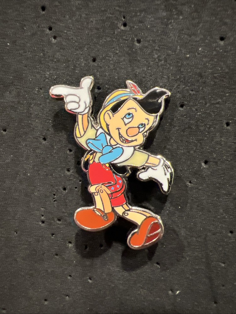 disney pin Pinocchio Ink and Paint puppet wooden boy Italy art work