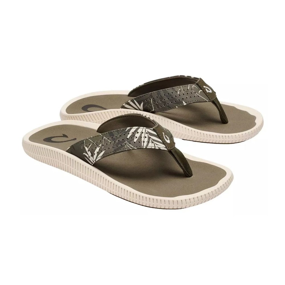 OluKai Men's Ulele Sandals in Hunter Size 9 - Comfortable & Stylish