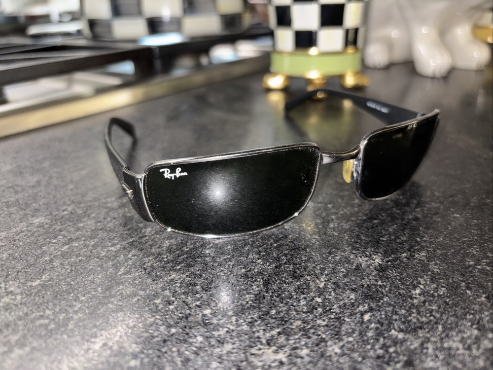 ray ban sunglasses RB3237 Polarized Black - Used