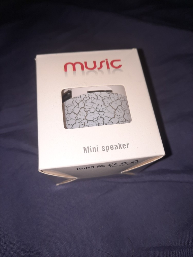 Mini Wireless LED Bluetooth Speaker with Super Bass USB/SD White