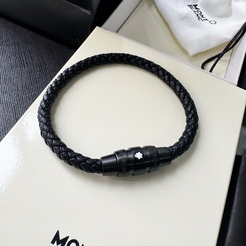 montblanc bracelet men leather ,Saize 21 Cm