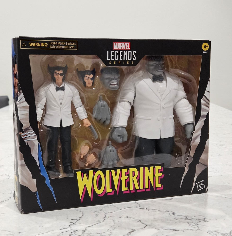 Marvel Legends Wolverine Patch and Joe Fixit Hulk 6