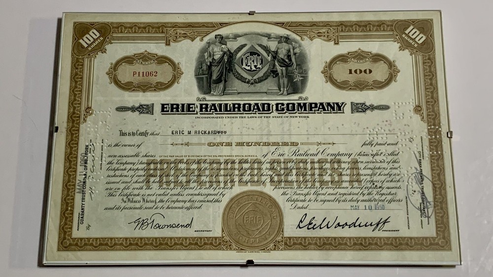 Framed Erie Railroad Company 100 Shares US Certificate May 10 1950 P11062