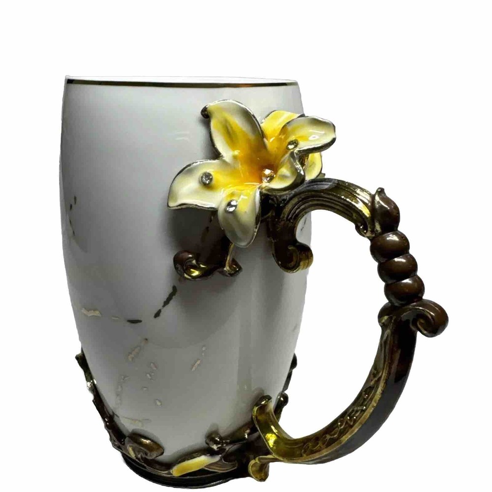 Fancy Ceramic Coffee Tea Mug Floral White Yellow Gold 8oz BTaT Brew To A Tea