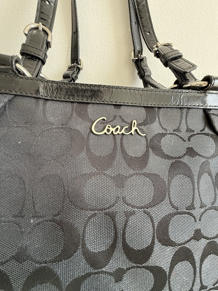 ✿ Coach Signature Canvas Black Tote Bag Patent Leather Trim Classic Handbag