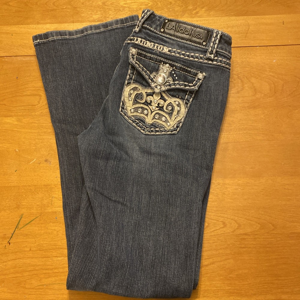LA IDOL Women's Embroidered Studded Jeans 11 Flap Pockets 33x34 Fits 31x32