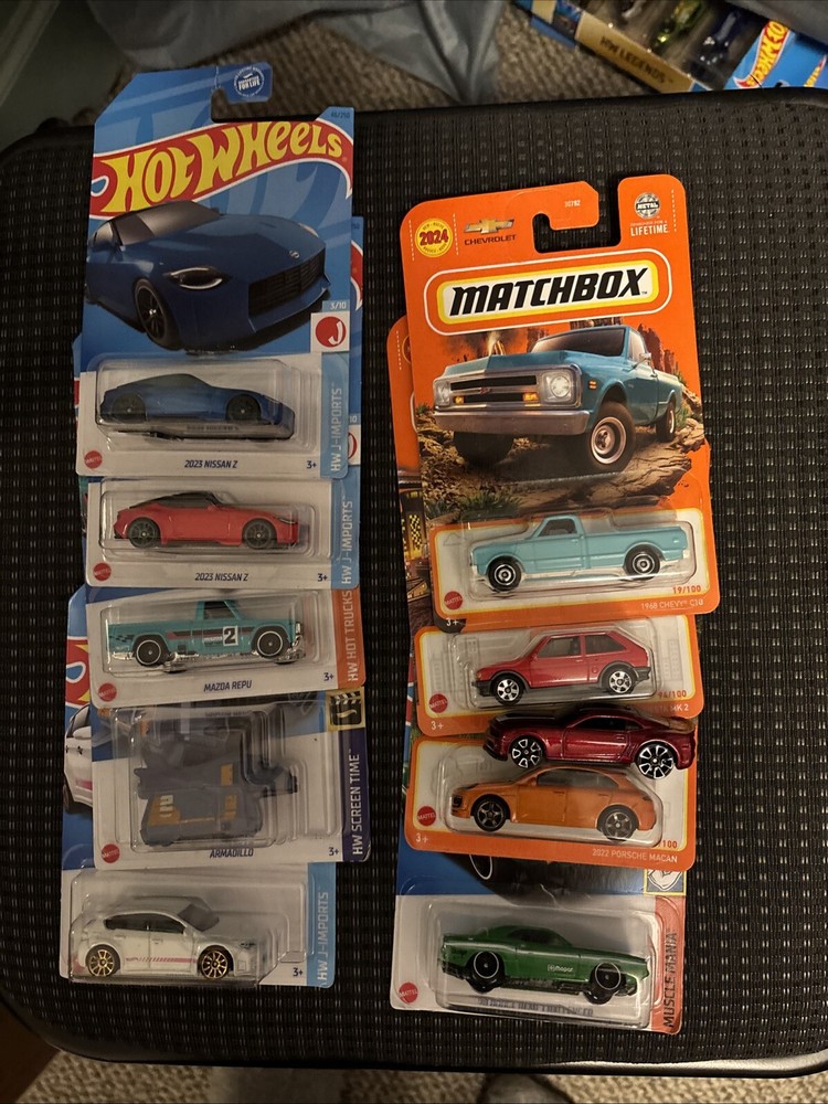 Matchbox/Hot Wheels Lot Of 10 For $13. Free shipping/ Subaru/ Nissan/ Chevy/Ford