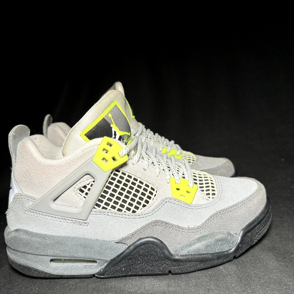 Nike Air Jordan 4 Retro SE GS Neon 95 2020 Men's Shoes - Size 4 - CT5343 007