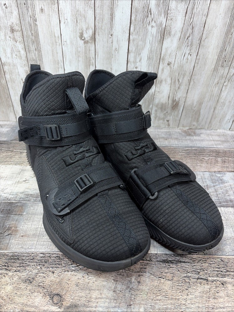 Nike LeBron Soldier 13 SFG Men’s Triple Black AR4225-005 Basketball Size 10