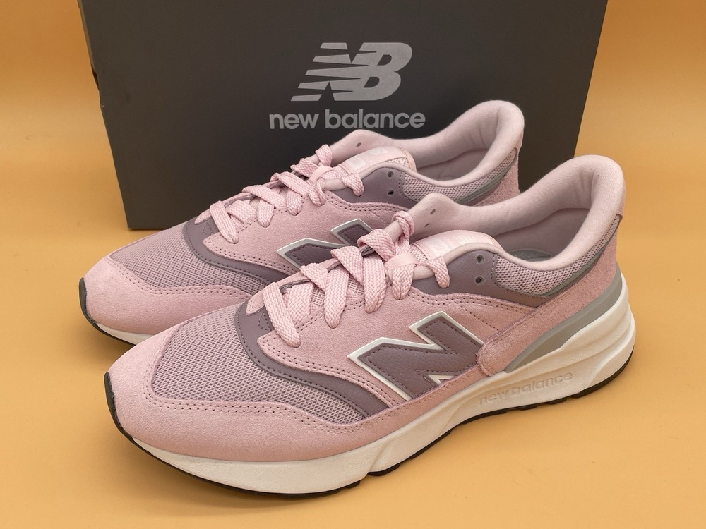 10.5 D Men / 12 Women New Balance 997R Sneakers Lifestyle Shoes Pink Purple