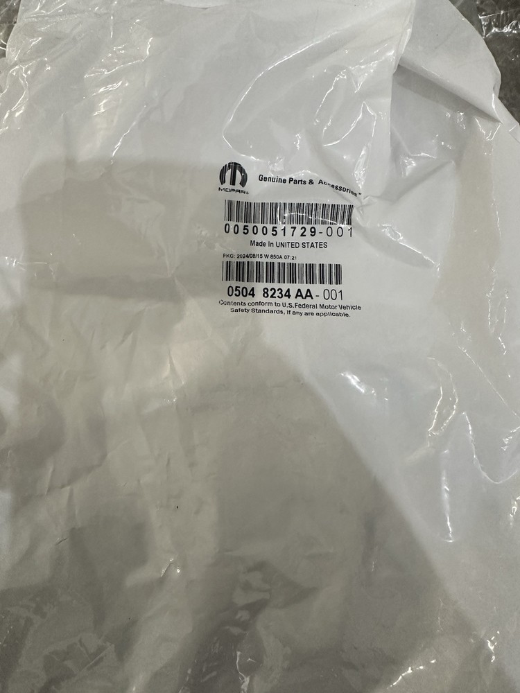 Mopar Valve Cover Gasket Set of 2 for 2.0L Engine 2018-2025 05048234AA