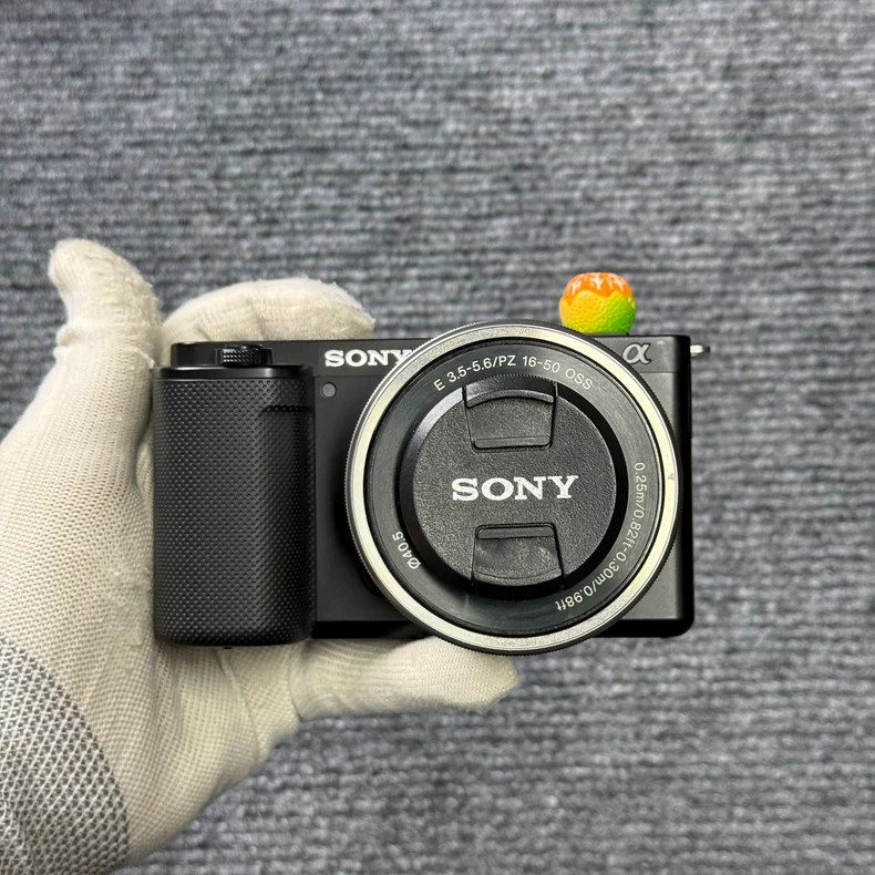 Sony ZV-E10 24MP 4K Video Vlogging Digital Camera with 16-50mm Camera Lens Black