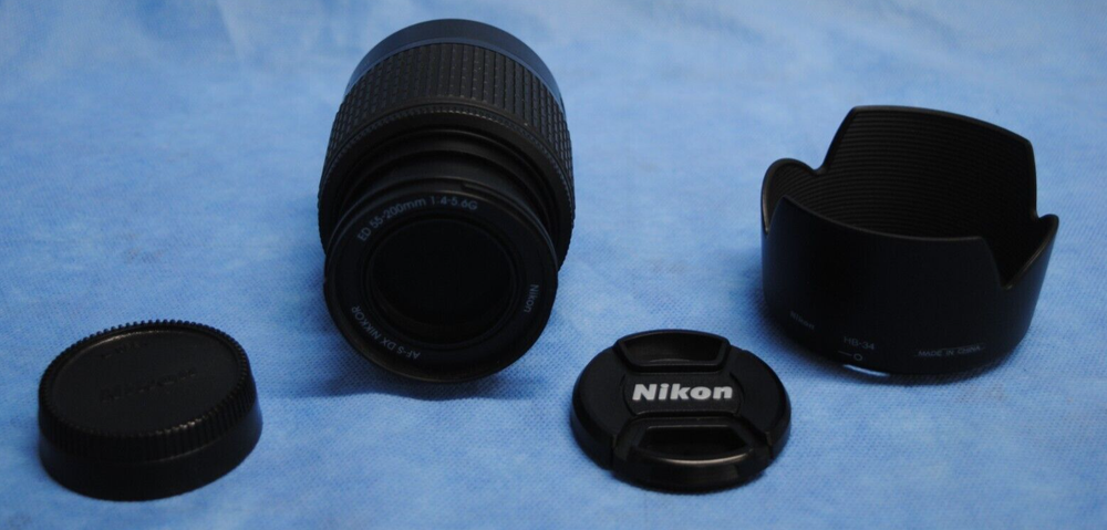 Nikon Nikkor 55-200mm f/4-5.6G ED DX Lens with Hood & Bag  