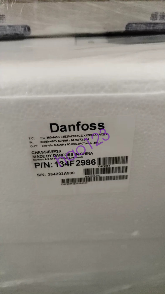 1PCS NEW ORIGINAL DANFOSS Frequency converter 134F2986 DHL/FedEx