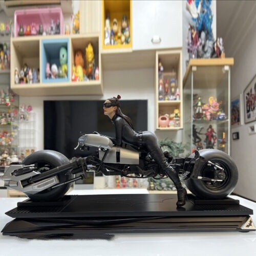 Queen Studio 1/6 Catwoman Resin Model Painted Statue In Stock Anne Hathaway