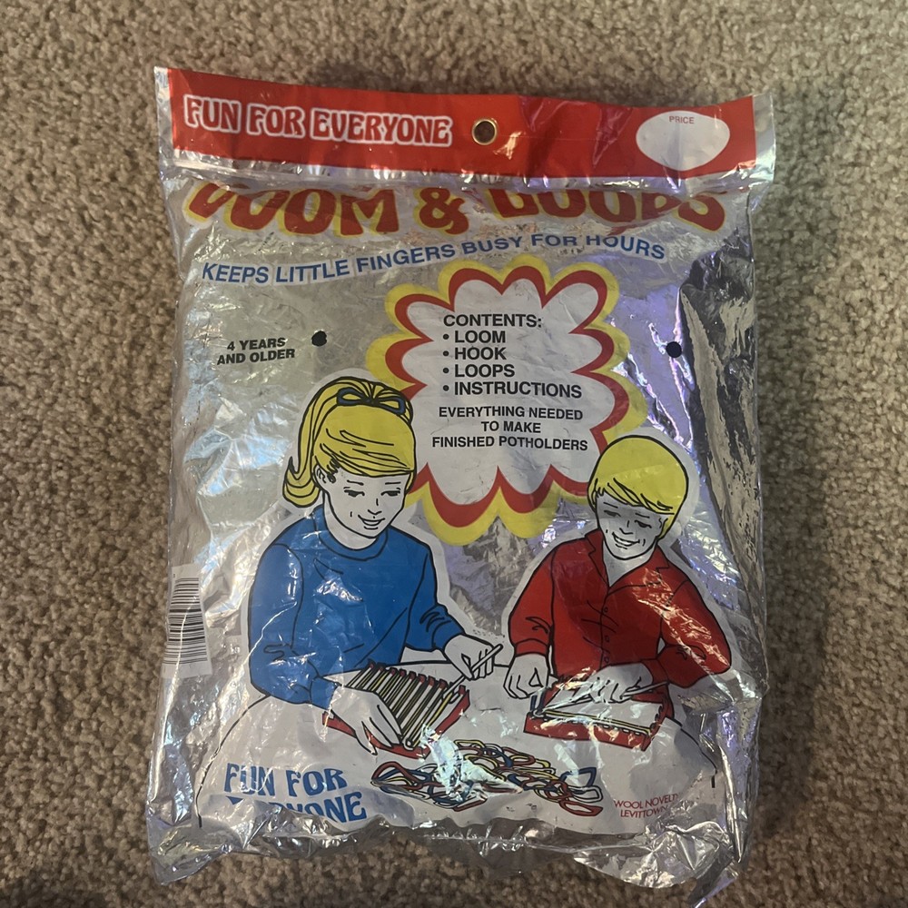 Vintage Wool Novelty Company Loom & Loops  Set Make Finished Potholders NOS READ