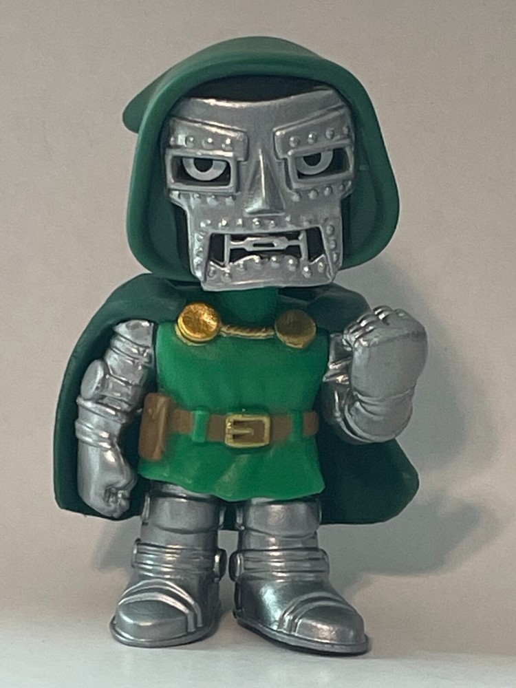 FANTASTIC FOUR - Funko Mystery Minis - Bobblehead - DR. DOOM