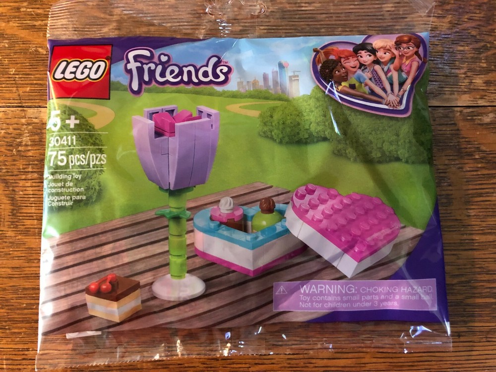 LEGO Friends Valentine Chocolate Box & Flower Polybag 30411