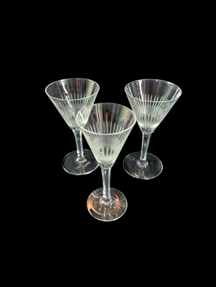 Sunburst By Seneca Wine Glass 8 Oz Crystal Barware