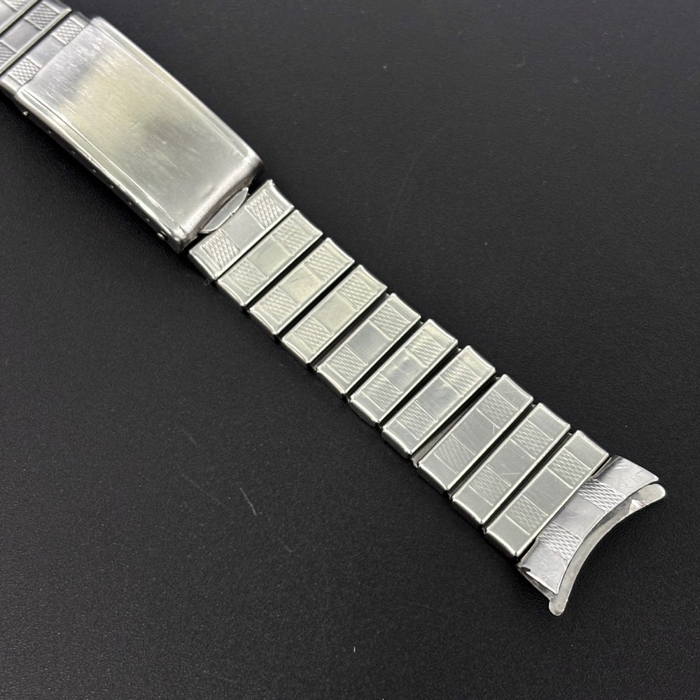 Vintage GF Gay Freres 18 MM Curved End Links Swiss St, Steel Men Watch Bracelet