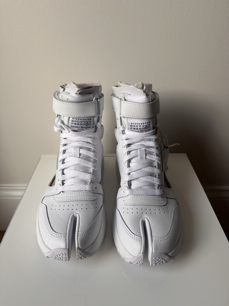 Maison Margiela x Reebok Classic Leather Tabi High