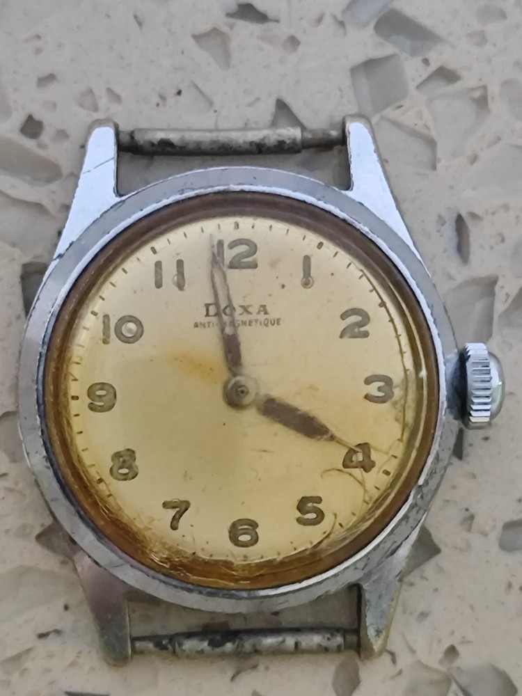 1940 Vintage Military DOXA Military  Antimagnetic Mens watch 28mm Not Work