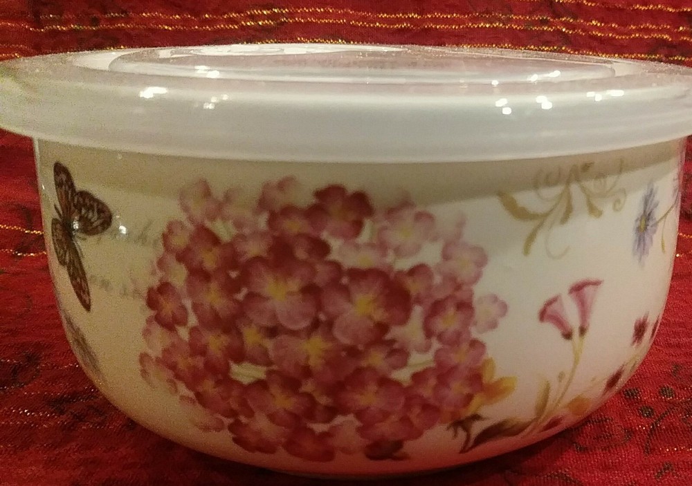 GRACE TEAWARE Hygrangia Spring Floral Butterfly Food Storage Container 5 x 3 NEW