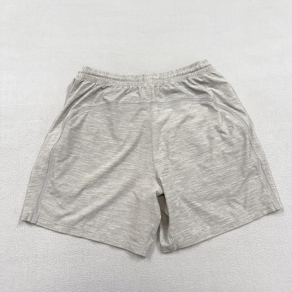 Lululemon Shorts Mens XL Gray Lined Athletic 9