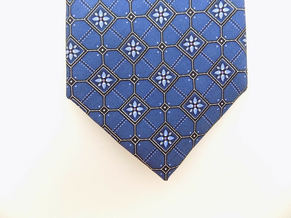 The Men's Store NEW Bloomingdale's Floral Square Silk Classic Neck Tie Blue $59