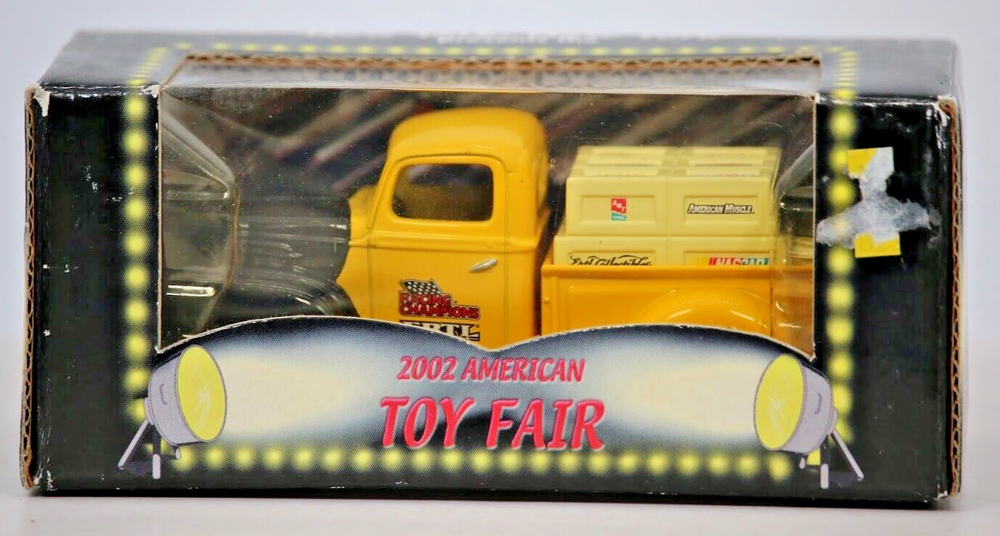 Ertl Collectibles New York 2002 American Toy Fair Purple & Yellow Pickup Truck