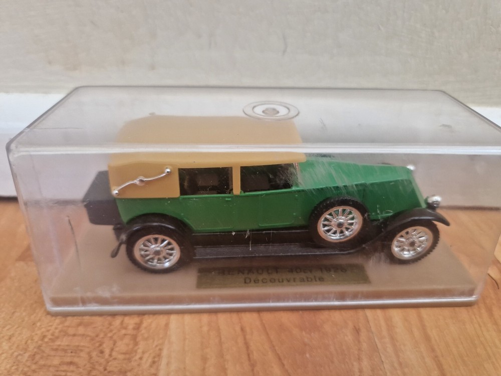 1/43 SOLIDO AGE D'OR - CLASSIC 1926 RENAULT 40CV DECOUVRABLE GREEN DIECAST CAR