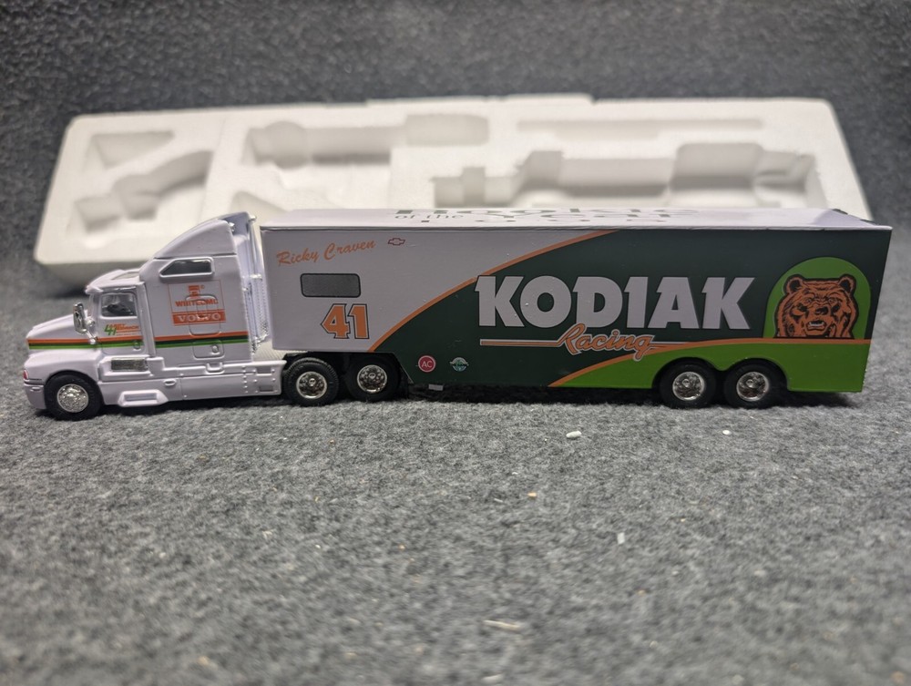 1995 NASCAR Ricky Craven Rookie of the Year #41 Transporter 1:64 Scale Diecast