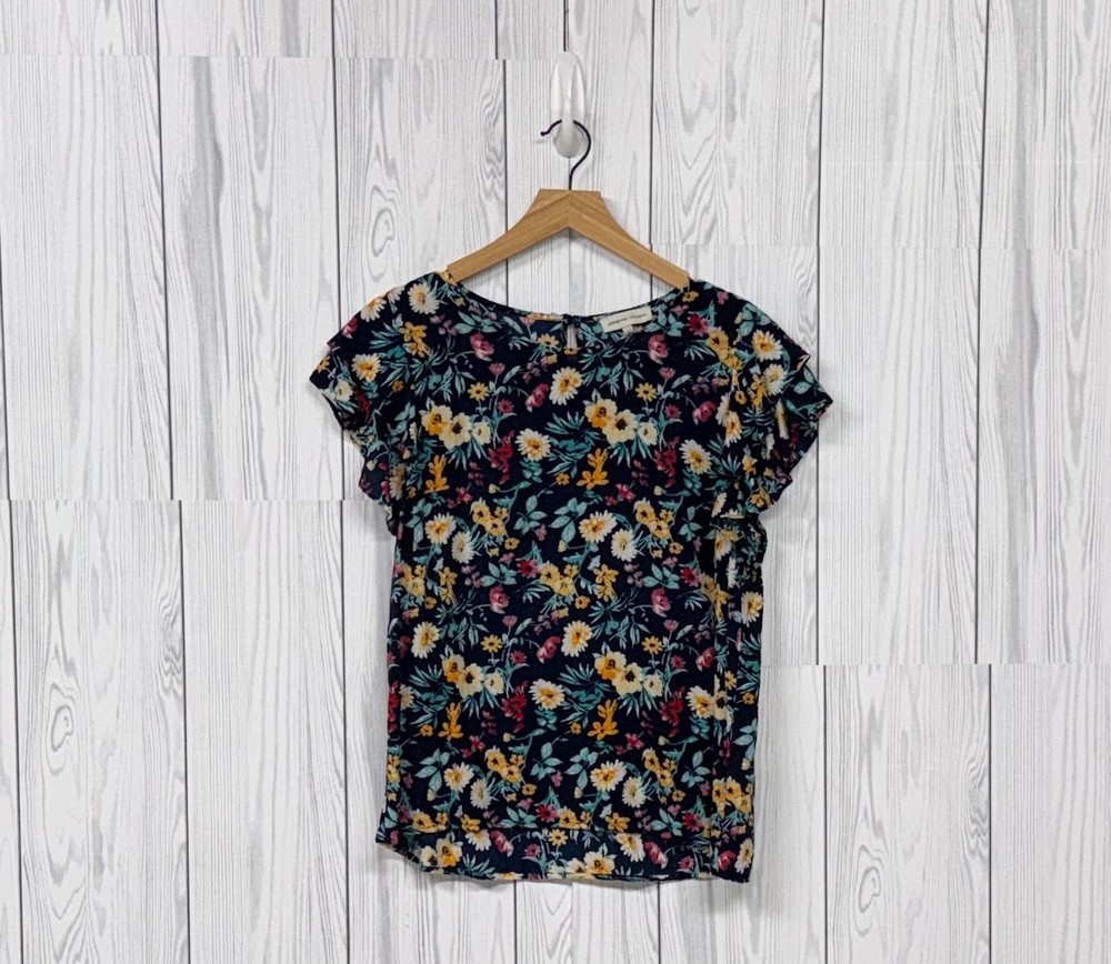 Adrienne Vittadini top womens size large short sleeve black floral blouse