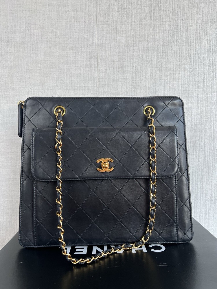 Chanel Leather Matelasse Chain Tote Bag Black