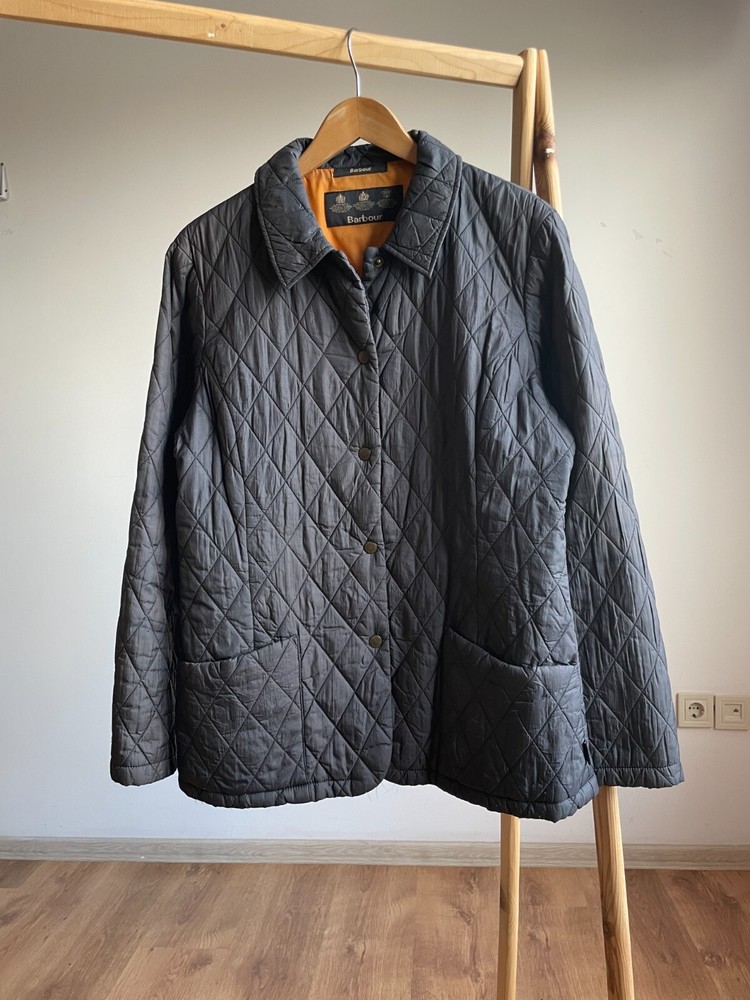 Barbour Womens Shaped Featherweight Quilted Jacket Size UK 14/ EU 40/ US 10