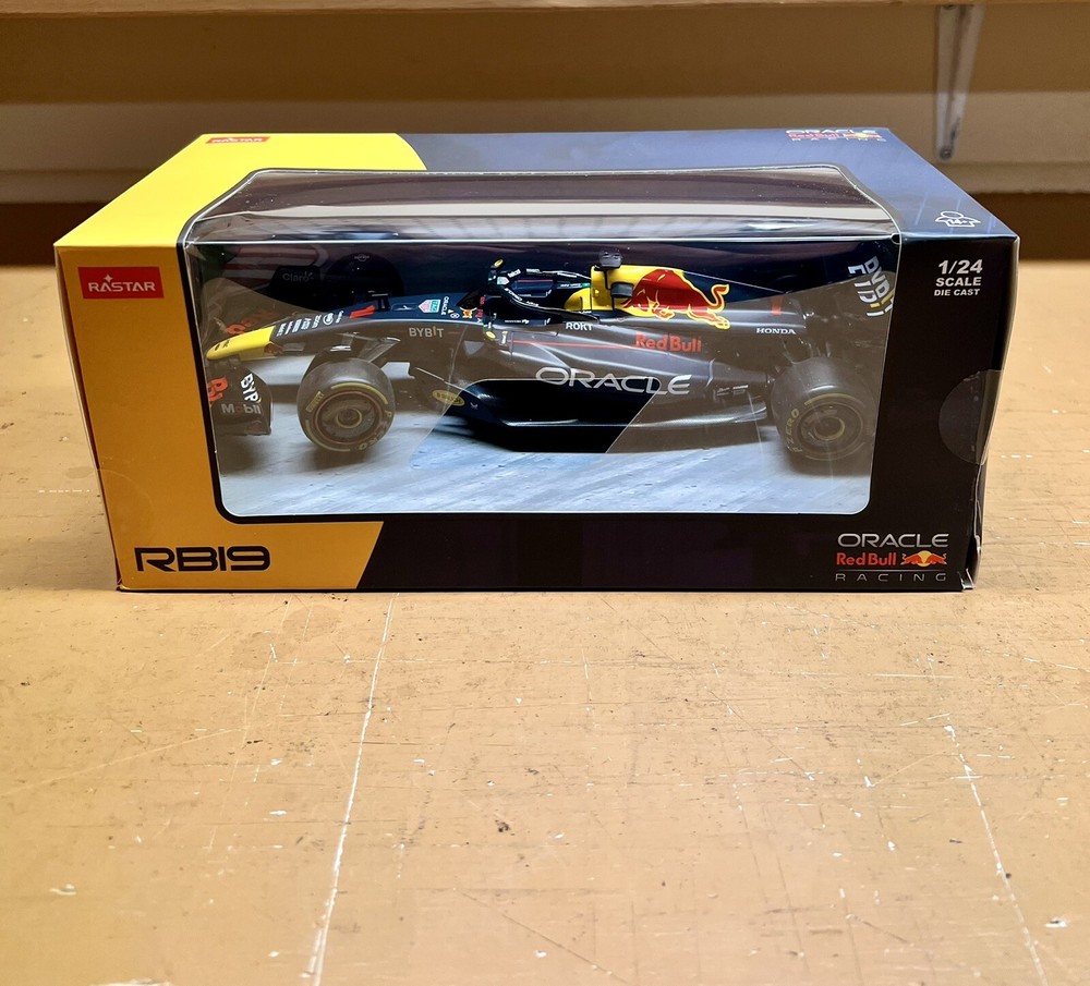 RASTAR 1:24 RB19 #1 F1 2023 RedBull Max Verstappen Model Car