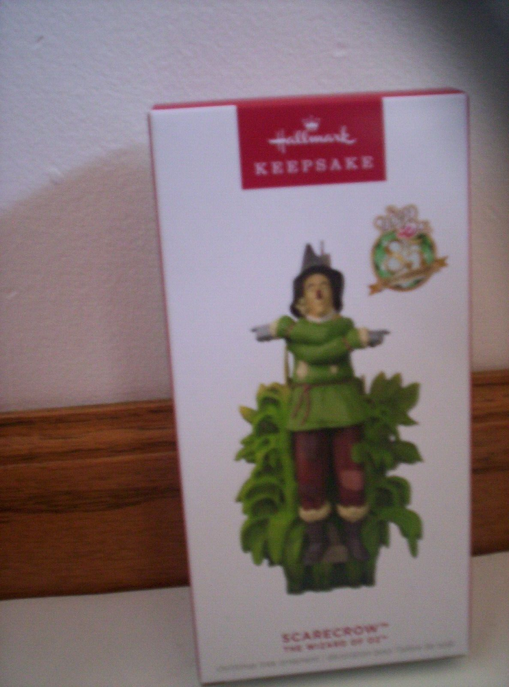 2024 Hallmark Wizard of Oz Scarecrow Ornament Movie Edition