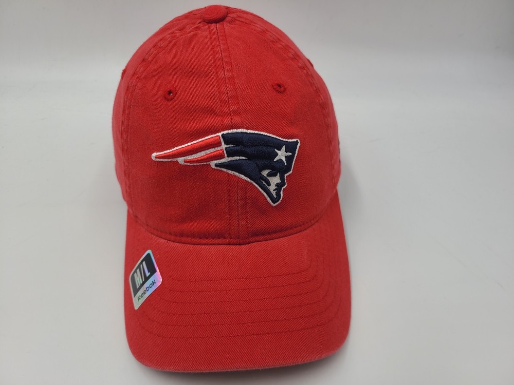 New England Patriots Reebok Sideline Flex Fitted (Seems S-M) Hat Cap Men NFL Red