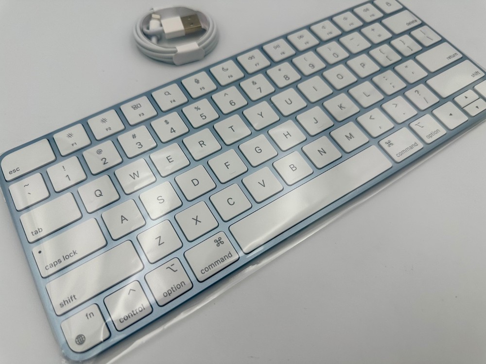 Apple Magic Keyboard - US English