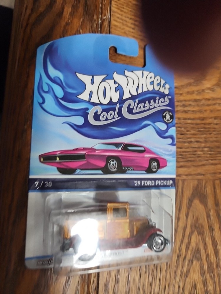 Hot Wheels 2014 Cool Classics 7 of 30 29 ford pickup gold