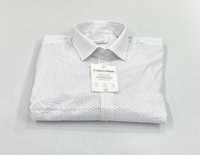 Calvin Klein Men's Wrinkle Free Dress Shirt, White, Size XL (17-17.5,32/33)