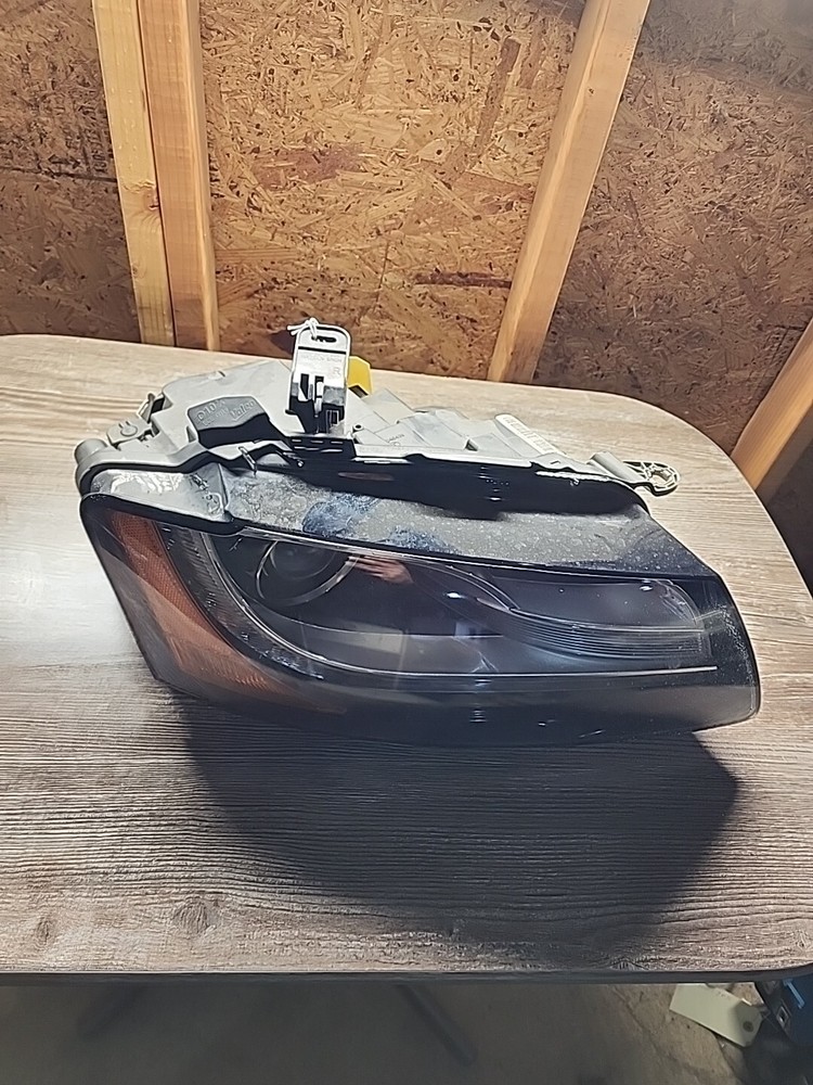 OEM 2008 2009 2010 2011 2012 AUDI A5 S5 XENON RIGHT HEADLIGHT PASSENGER HID LAMP