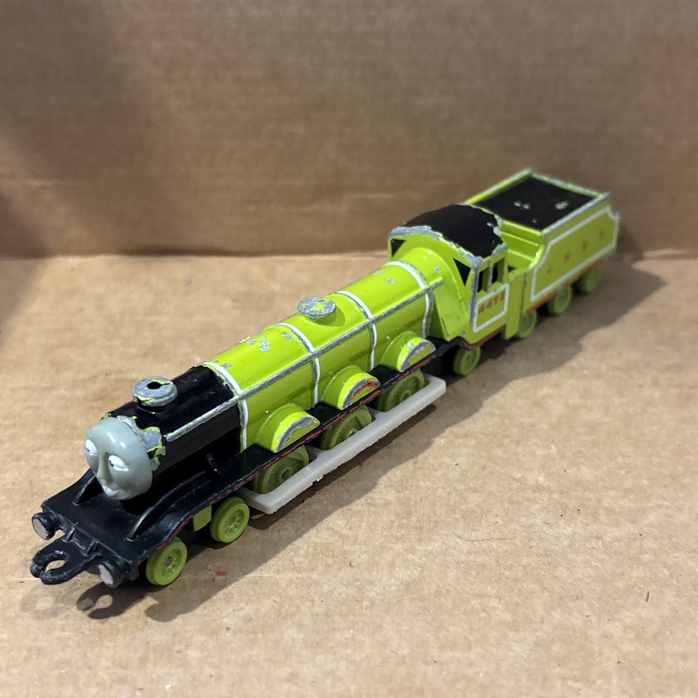 ERTL - UK FLYING SCOTSMAN - Thomas & Friends Metal Diecast Railway Train 2001