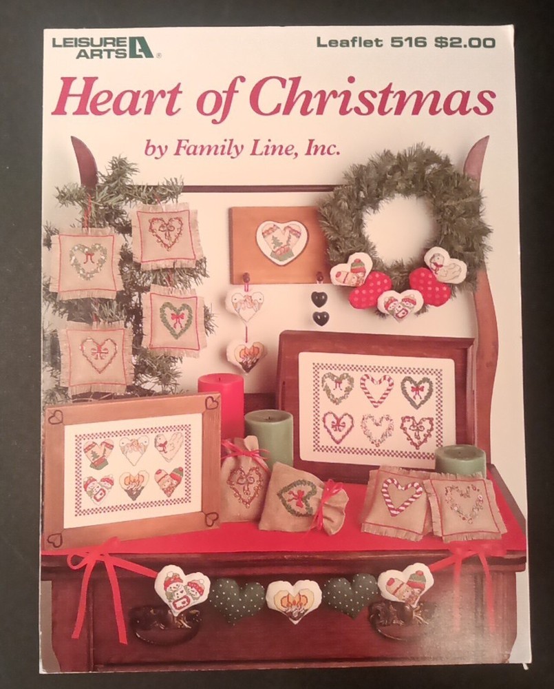 Leisure Arts Heart of Christmas Leaflet 516 Counted Cross Stitch