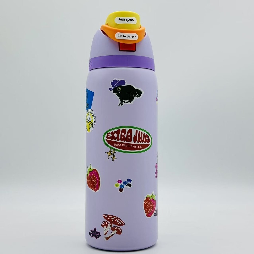 Owala FreeSip 32 oz Insulated Stainless Steel Strawberry Water Bottle With Straw